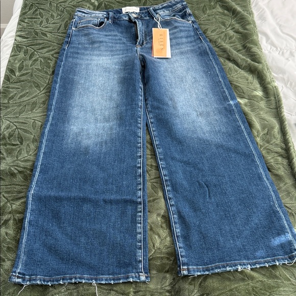 Zara Women's Flare Blue Jeans - Picture 1 of 5